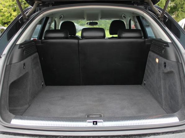 Audi Q3 I (8U) с пробегом 2012 года, цена 1 298 000 рублей, 179592 км, внедорожник, Автокод Объявления