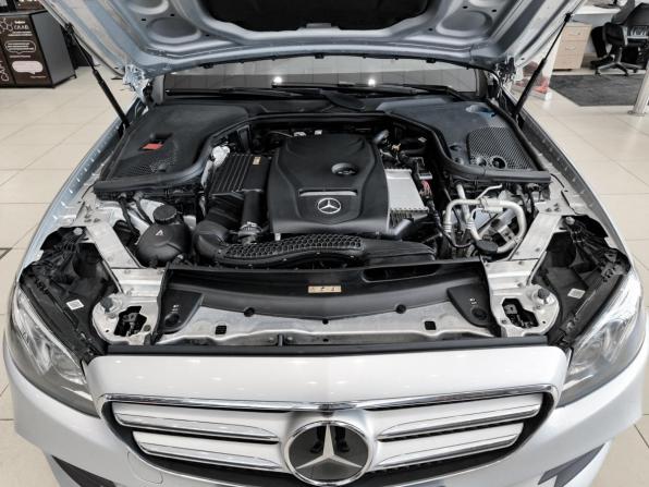 Mercedes-Benz E-Класс V (W213 S213 C238) Рестайлинг с пробегом 2020 года, цена 4 299 000 рублей, 148000 км, седан, Автокод Объявления