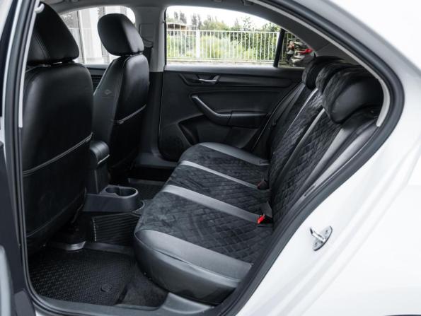 Skoda Rapid II с пробегом 2021 года, цена 1 710 000 рублей, 60373 км, лифтбек, Автокод Объявления