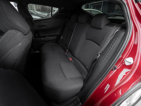 Toyota C-HR I с пробегом 2018 года, цена 2 485 000 рублей, 81591 км, внедорожник, Автокод Объявления
