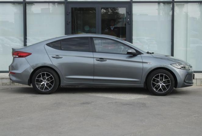 Hyundai Elantra VI (AD) с пробегом 2016 года, цена 1 270 000 рублей, 114866 км, седан, Автокод Объявления