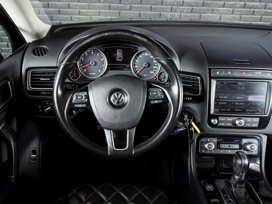 Volkswagen Touareg II Рестайлинг Екатеринбург  - изображение 16
