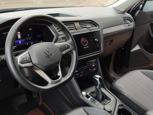 Volkswagen Tiguan II Рестайлинг с пробегом 2021 года, цена 3 600 000 рублей, 92434 км, внедорожник, Автокод Объявления