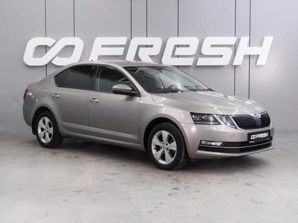 Skoda Octavia III (A7) Рестайлинг с пробегом 2018 года, цена 2 014 000 рублей, 159171 км, лифтбек, Автокод Объявления