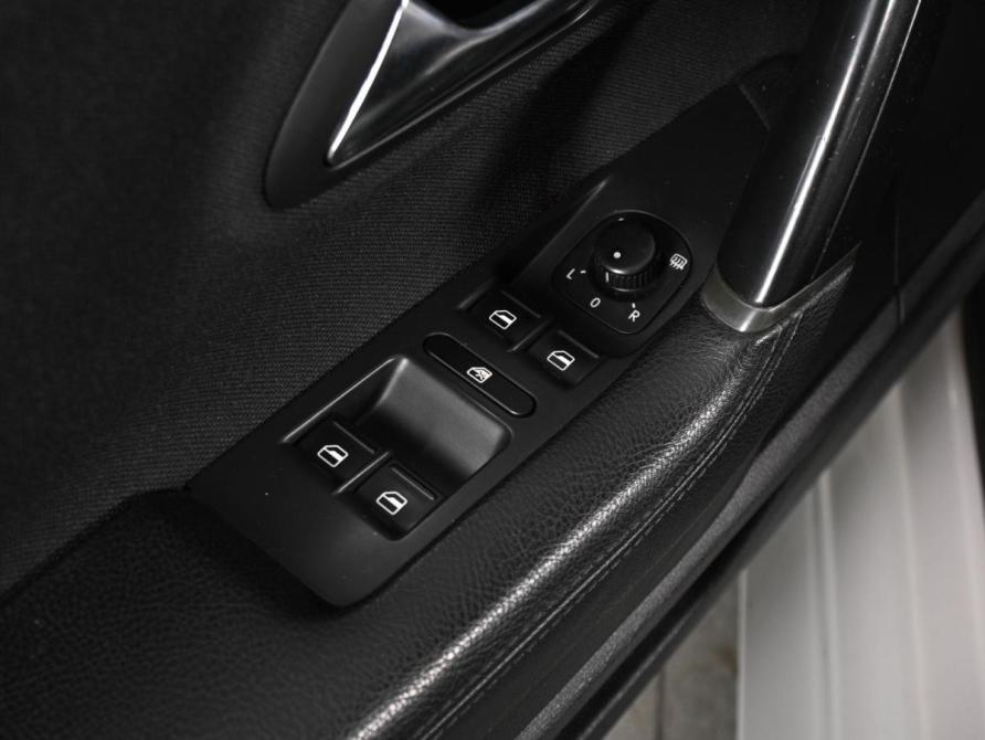 Volkswagen Passat CC I Рестайлинг Ростов-на-Дону  - изображение 14