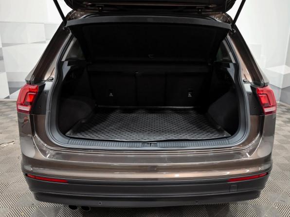 Volkswagen Tiguan II с пробегом 2019 года, цена 2 500 000 рублей, 112950 км, внедорожник, Автокод Объявления