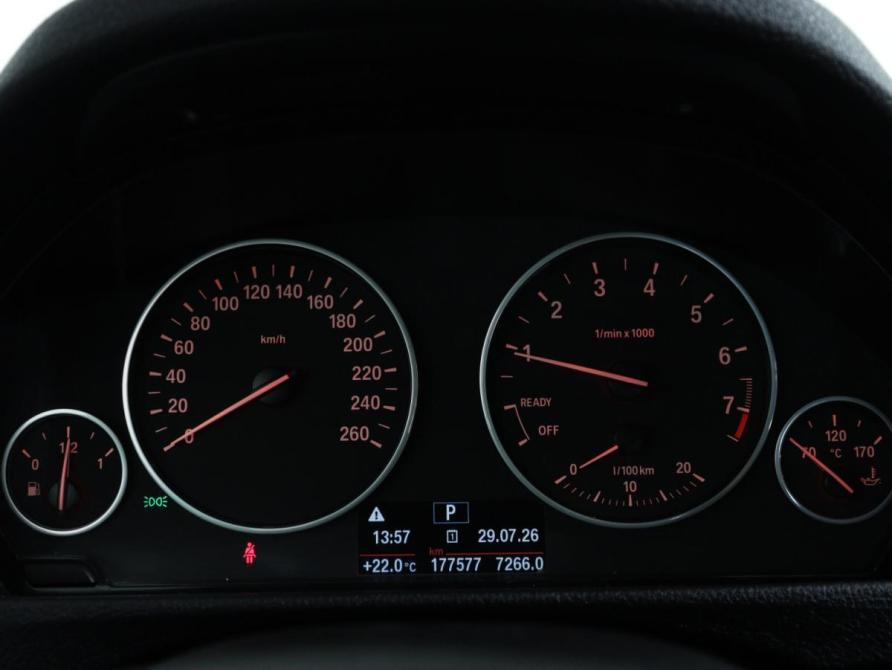 BMW 3 серии VI (F3x) Рестайлинг Санкт-Петербург  - изображение 18