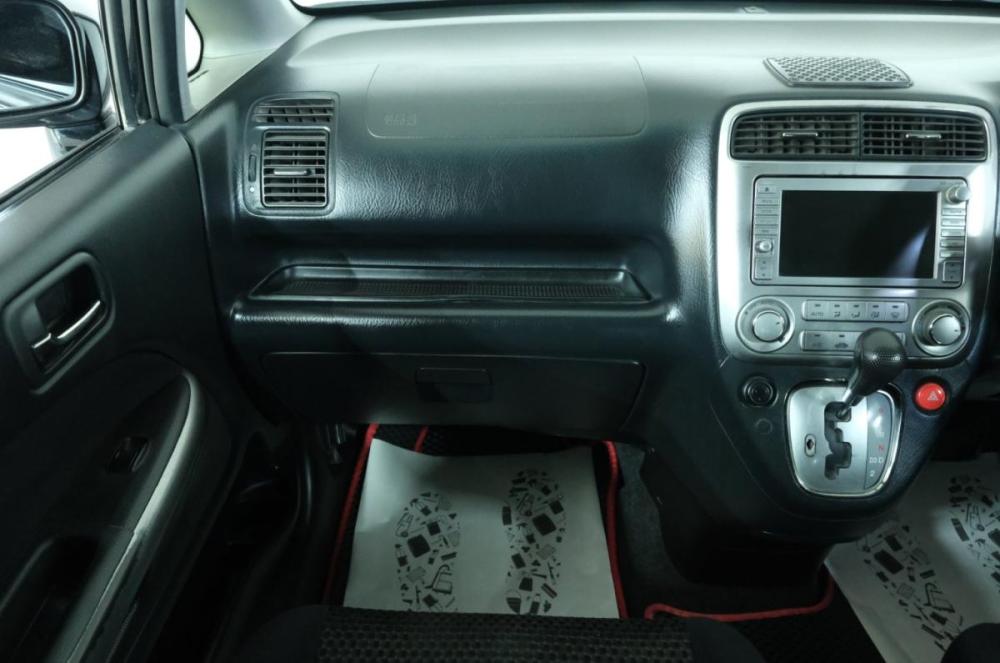 Honda Stream I Рестайлинг Омск  - изображение 16
