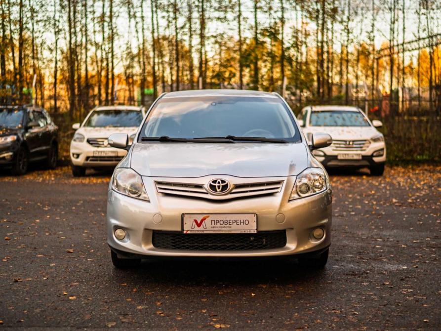 Toyota Auris I Рестайлинг Санкт-Петербург  - изображение 3