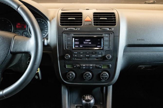 Volkswagen Golf V с пробегом 2007 года, цена 499 000 рублей, 201917 км, хэтчбек, Автокод Объявления