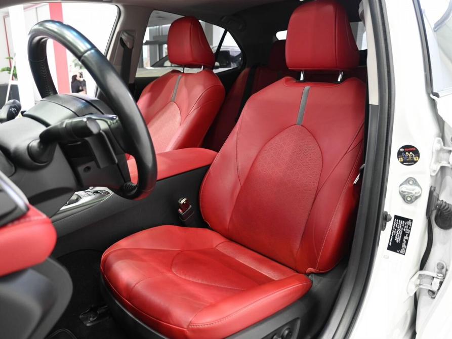 Toyota Camry VIII (XV70) Рестайлинг Ростов-на-Дону  - изображение 13