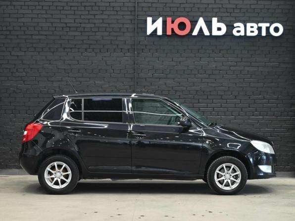 Skoda Fabia II Рестайлинг с пробегом 2011 года, цена 600 000 рублей, 214161 км, хэтчбек, Автокод Объявления