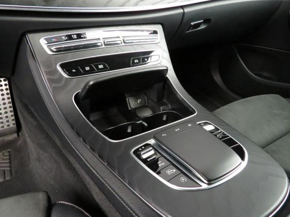 Mercedes-Benz E-Класс V (W213 S213 C238) Рестайлинг с пробегом 2021 года, цена 3 920 000 рублей, 151479 км, седан, Автокод Объявления