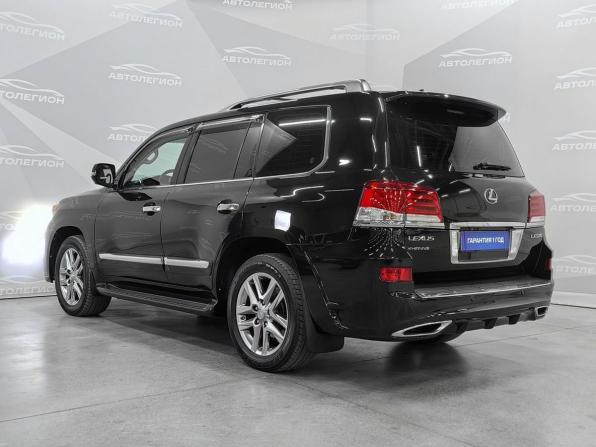 Lexus LX III Рестайлинг с пробегом 2013 года, цена 4 870 000 рублей, 201532 км, внедорожник, Автокод Объявления