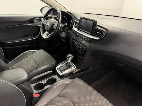 Kia Ceed III с пробегом 2018 года, цена 1 656 000 рублей, 97973 км, хэтчбек, Автокод Объявления