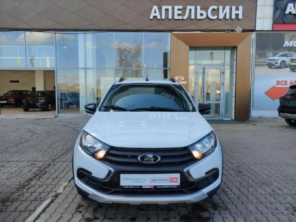 Lada (ВАЗ) Granta I Рестайлинг с пробегом 2023 года, цена 907 114 рублей, 36764 км, универсал, Автокод Объявления