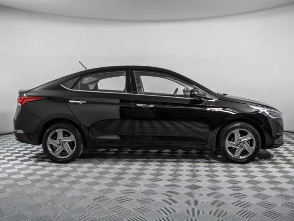 Hyundai Solaris II Рестайлинг с пробегом 2020 года, цена 1 360 000 рублей, 81524 км, седан, Автокод Объявления