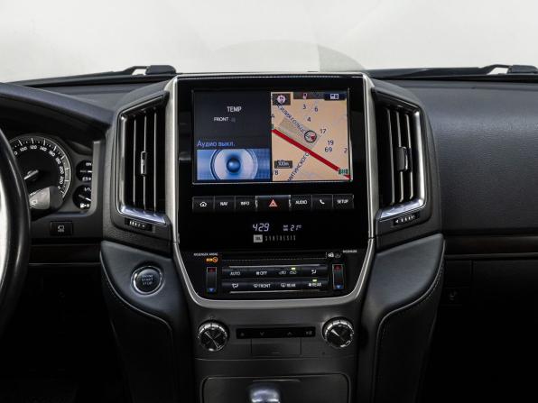 Toyota Land Cruiser 200 Series Рестайлинг 2 с пробегом 2020 года, цена 7 999 000 рублей, 60903 км, внедорожник, Автокод Объявления