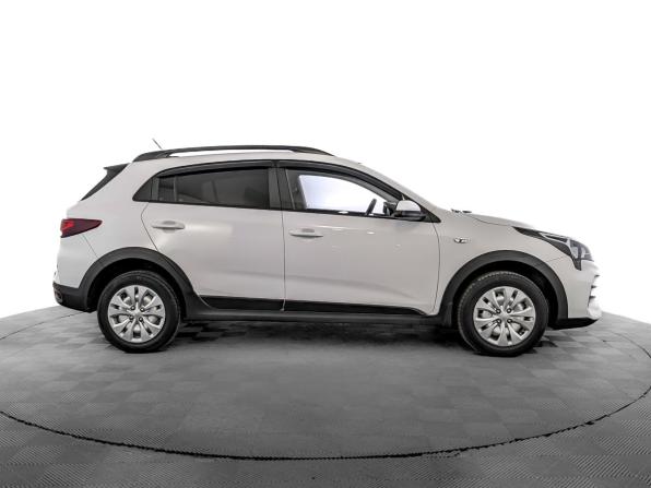 Kia Rio IV Рестайлинг с пробегом 2022 года, цена 1 745 000 рублей, 102660 км, хэтчбек, Автокод Объявления