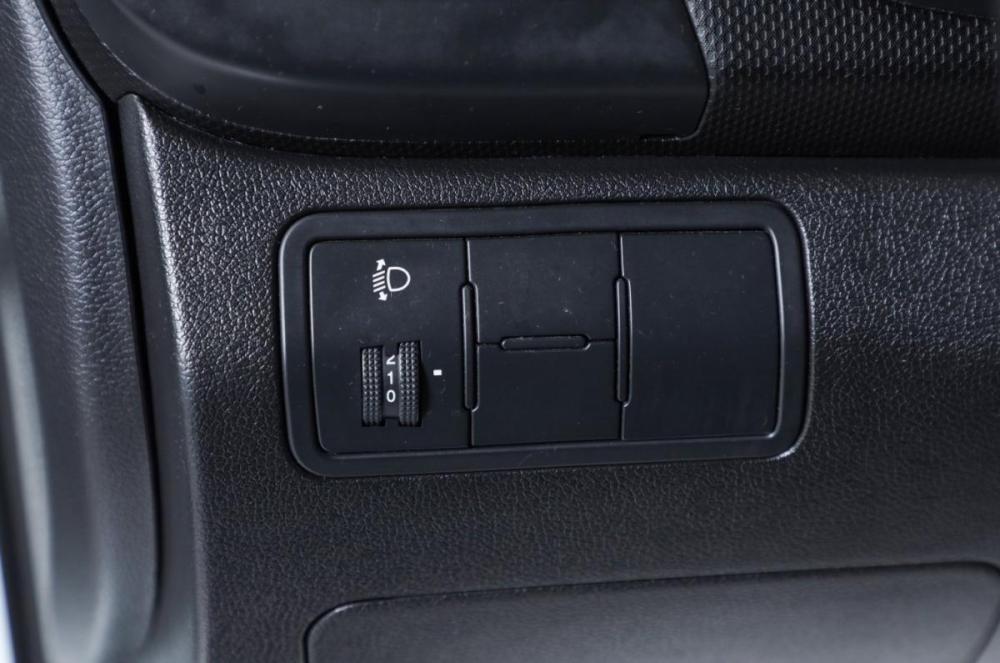 Hyundai Solaris I Рестайлинг Новосибирск  - изображение 17
