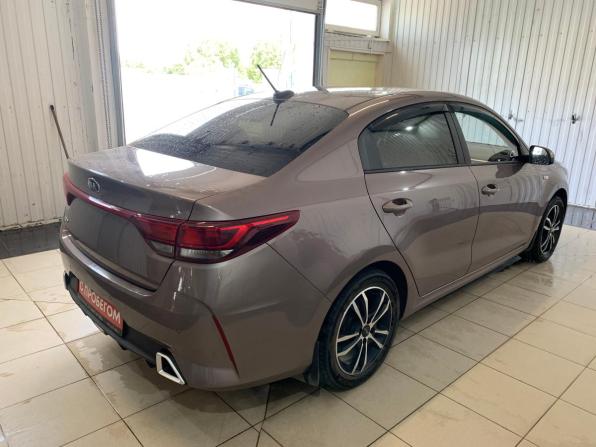 Kia Rio IV Рестайлинг с пробегом 2020 года, цена 1 539 000 рублей, 81000 км, седан, Автокод Объявления