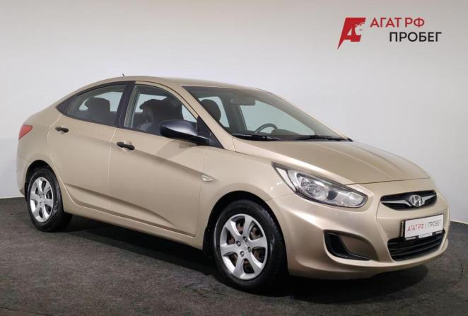 Hyundai Solaris I с пробегом 2013 года, цена 869 000 рублей, 139436 км, седан, Автокод Объявления