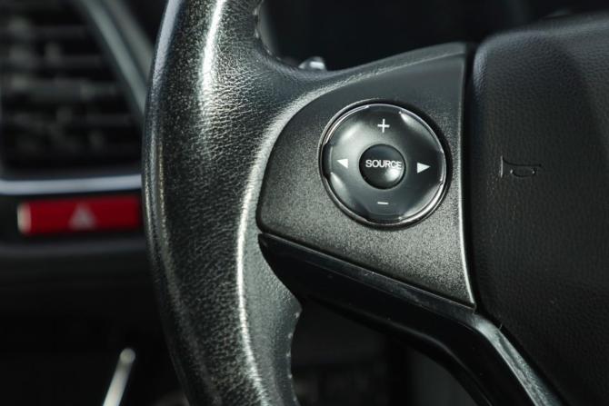 Honda Vezel I с пробегом 2014 года, цена 1 549 000 рублей, 184000 км, внедорожник, Автокод Объявления