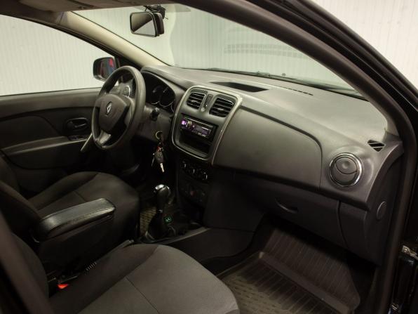 Renault Logan II с пробегом 2015 года, цена 840 000 рублей, 83712 км, седан, Автокод Объявления