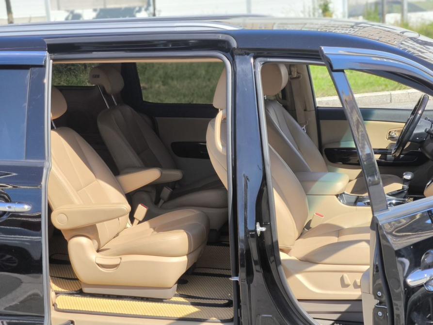 Kia Carnival III Санкт-Петербург  - изображение 18