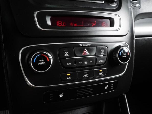 Kia Sorento II Рестайлинг с пробегом 2013 года, цена 1 499 000 рублей, 226917 км, внедорожник, Автокод Объявления