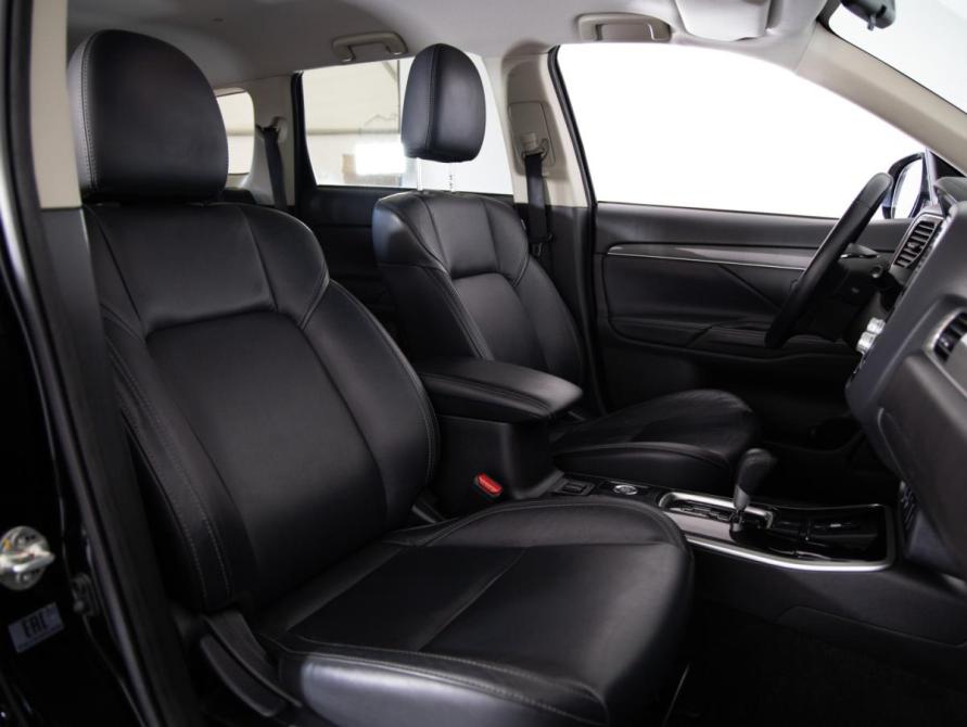 Mitsubishi Outlander III Рестайлинг 3 Санкт-Петербург  - изображение 11