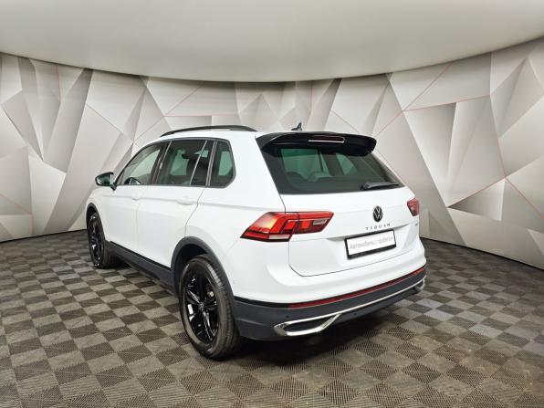 Volkswagen Tiguan II Рестайлинг с пробегом 2021 года, цена 4 200 000 рублей, 3337 км, внедорожник, Автокод Объявления