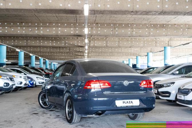 Volkswagen Passat B7 с пробегом 2011 года, цена 1 049 000 рублей, 215541 км, седан, Автокод Объявления