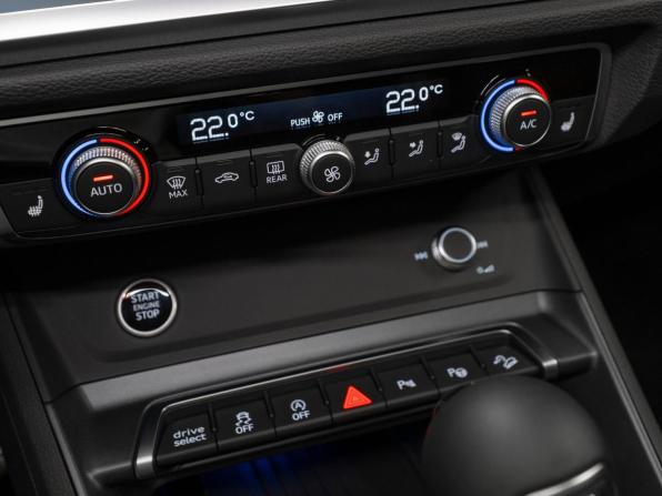 Audi Q3 II (F3) с пробегом 2026 года, цена 3 990 000 рублей, 50 км, внедорожник, Автокод Объявления