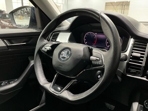 Skoda Kodiaq I Рестайлинг с пробегом 2024 года, цена 3 990 000 рублей, 24755 км, внедорожник, Автокод Объявления