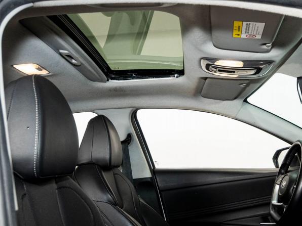 Hyundai Elantra VII (CN7) Рестайлинг с пробегом 2023 года, цена 1 750 000 рублей, 70100 км, седан, Автокод Объявления