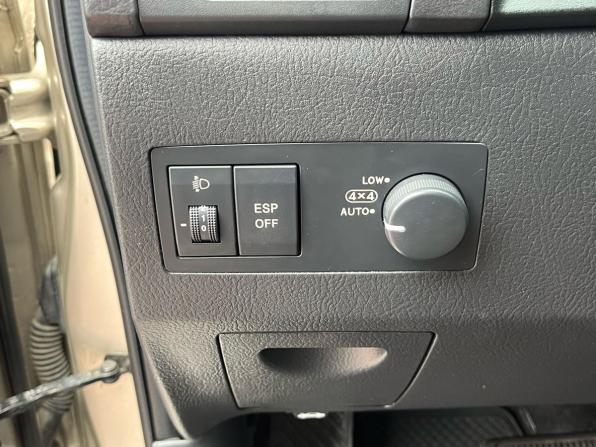 Kia Sorento I Рестайлинг с пробегом 2006 года, цена 780 000 рублей, 215543 км, внедорожник, Автокод Объявления