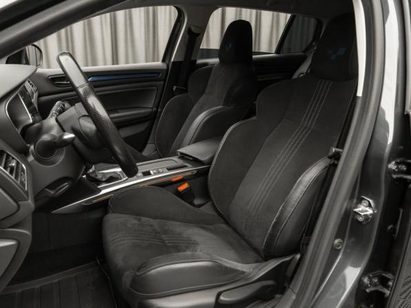 Renault Megane IV с пробегом 2020 года, цена 1 655 000 рублей, 116759 км, универсал, Автокод Объявления