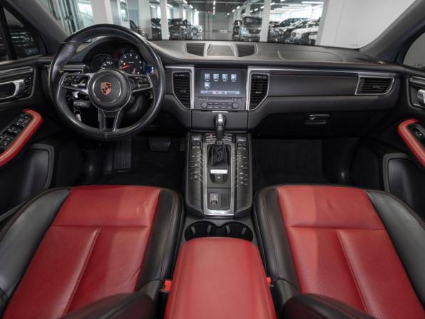 Porsche Macan I с пробегом 2017 года, цена 3 490 000 рублей, 118082 км, внедорожник, Автокод Объявления