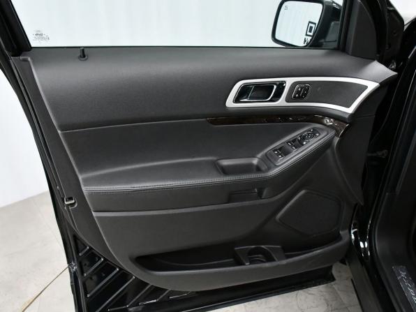 Ford Explorer V с пробегом 2012 года, цена 1 897 000 рублей, 141333 км, внедорожник, Автокод Объявления