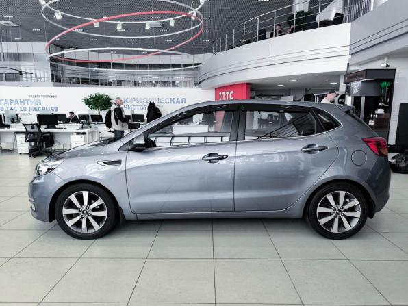 Kia Rio III Рестайлинг с пробегом 2016 года, цена 1 350 000 рублей, 82941 км, хэтчбек, Автокод Объявления