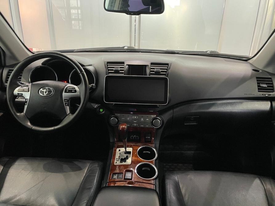 Toyota Highlander II (XU40) Рестайлинг Москва  - изображение 5