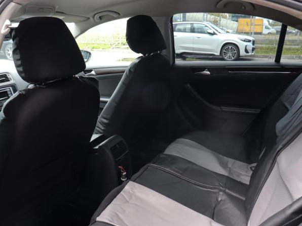 Volkswagen Jetta VI Рестайлинг с пробегом 2015 года, цена 970 000 рублей, 227246 км, седан, Автокод Объявления