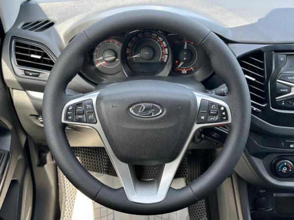 Lada (ВАЗ) Vesta I с пробегом 2018 года, цена 765 000 рублей, 92000 км, седан, Автокод Объявления