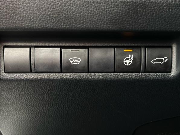 Toyota RAV4 V (XA50) с пробегом 2021 года, цена 2 950 000 рублей, 182000 км, внедорожник, Автокод Объявления