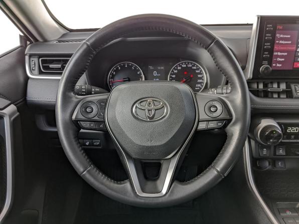 Toyota RAV4 V (XA50) с пробегом 2021 года, цена 3 795 000 рублей, 87087 км, внедорожник, Автокод Объявления