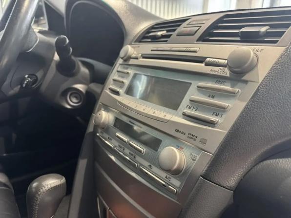 Toyota Camry VI (XV40) Рестайлинг с пробегом 2009 года, цена 999 000 рублей, 355000 км, седан, Автокод Объявления