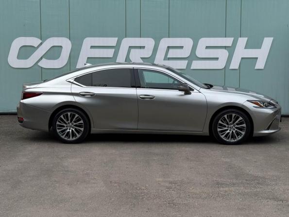 Lexus ES VII Рестайлинг с пробегом 2021 года, цена 4 349 000 рублей, 121709 км, седан, Автокод Объявления