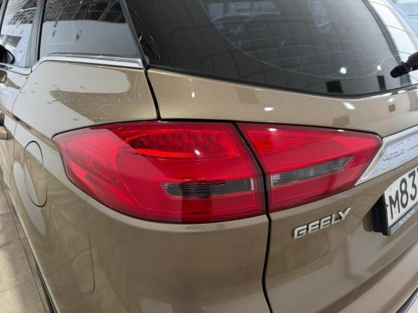 Geely Atlas I с пробегом 2021 года, цена 1 670 000 рублей, 90424 км, внедорожник, Автокод Объявления