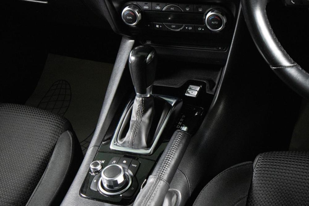 Mazda Axela III Рестайлинг Сургут  - изображение 13
